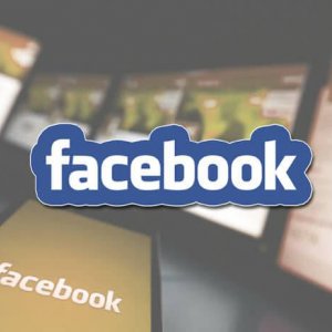 Facebook un orjinal ana sayfasında hangi ünlünün fotoğrafı vardı